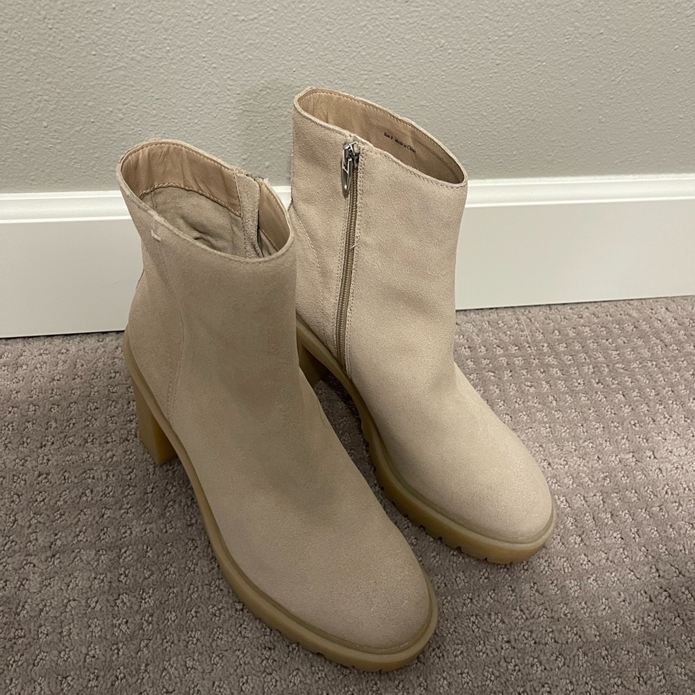 Dolce Vita Booties